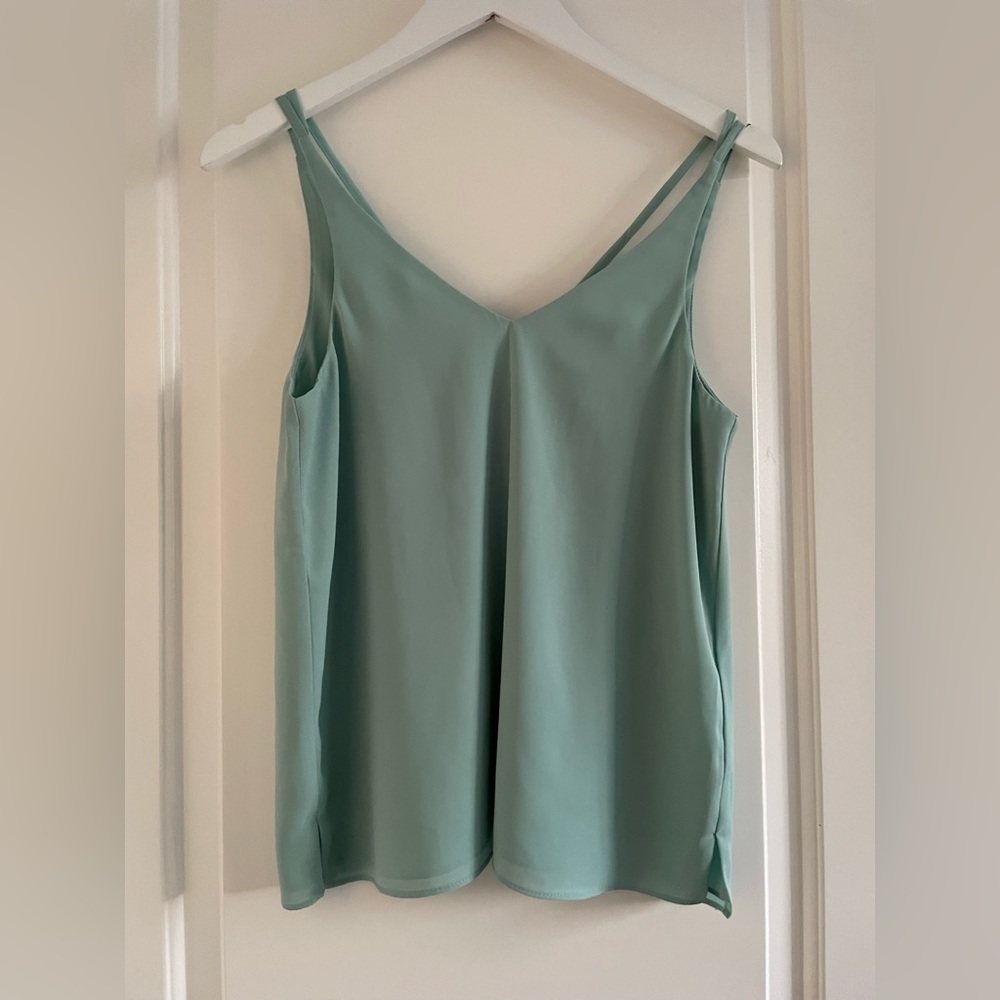 Turquoise tank top
